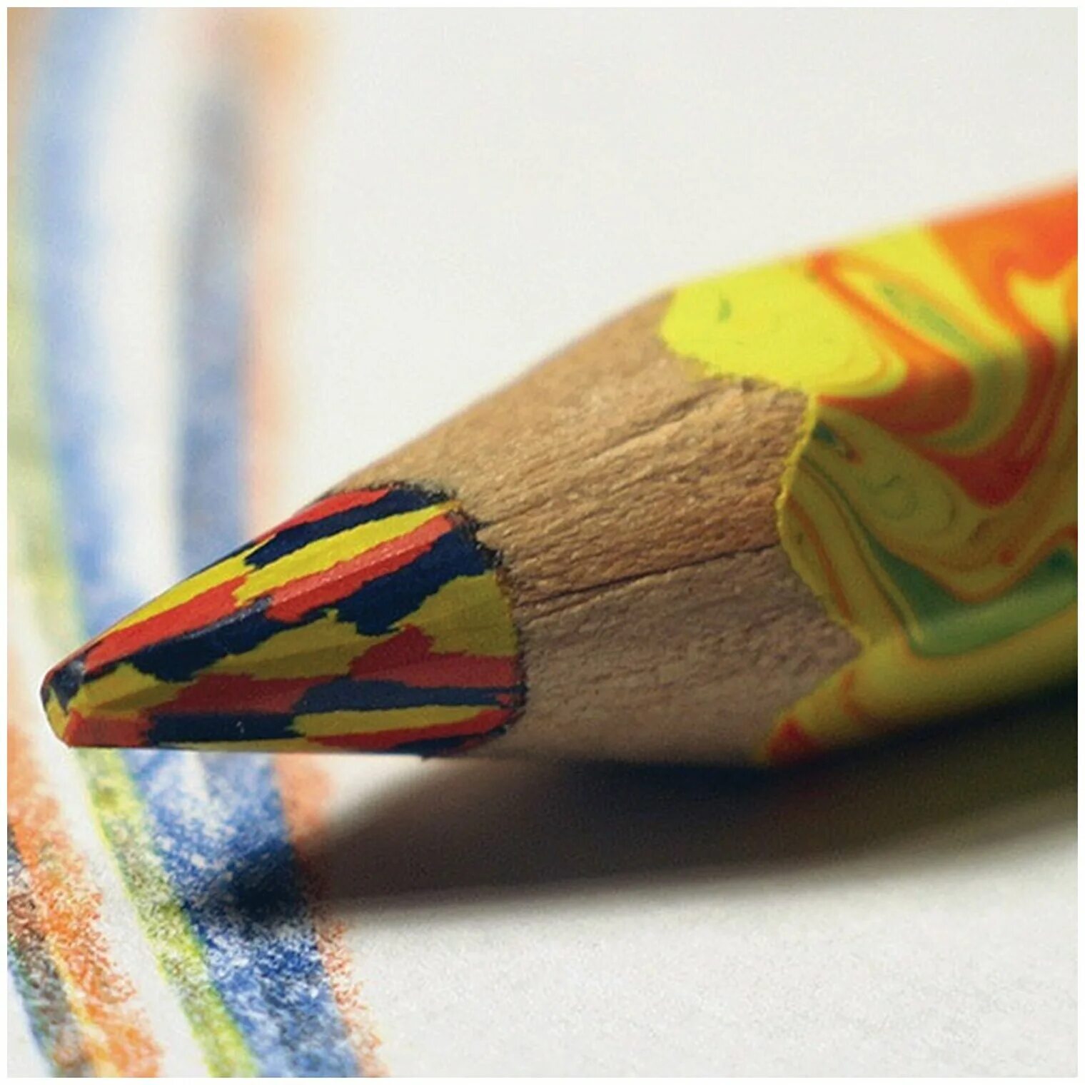 карандаш с многоцветным грифелем. карандаши цветные. карандаш с многоцветным грифелем magic. Koh i noor magic карандаши. карандаши цветные многоцветные.