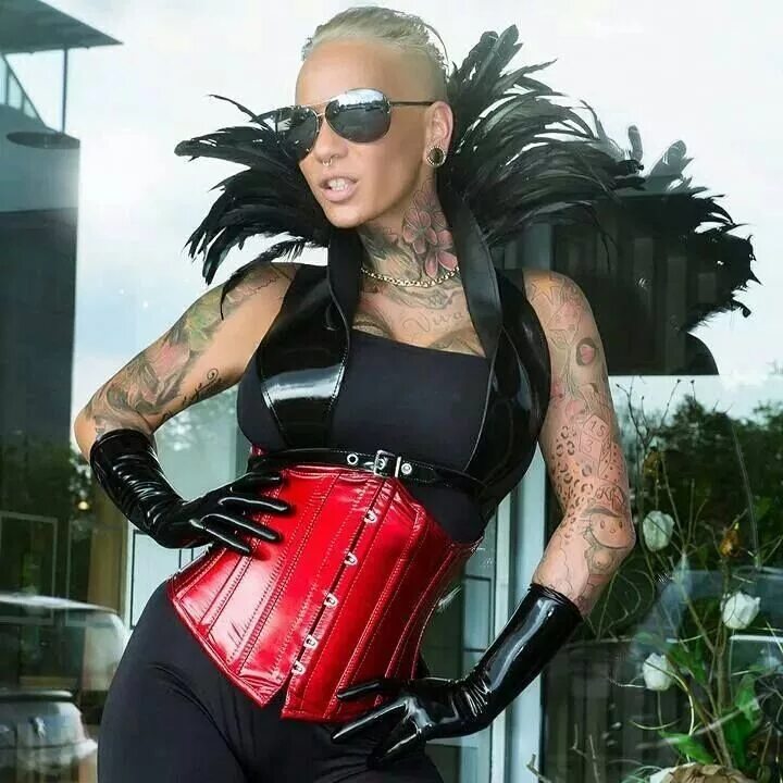 Kitty core 2018. Kitty core фото. Kitty core bio. Kitty core фото. китти кора дресс.