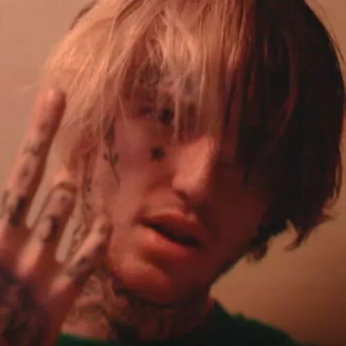 Какая вы песня лил. Какая вы песня лил. Какая вы песня лил. Lil peep прическа. Какая вы песня лил.