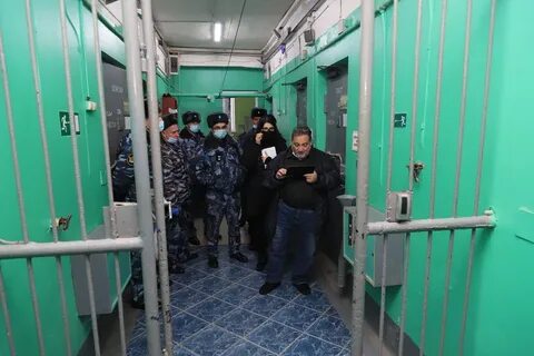 Банкет заключенных в мордовской колонии