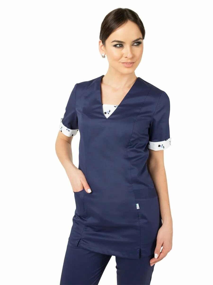 Медицинский костюм Медис. Блуза медицинская бл-334 Клеон Экстра белый размер 52/170-176 medis. Стильные медицинские костюмы женские. Медицинский костюм женский синий.