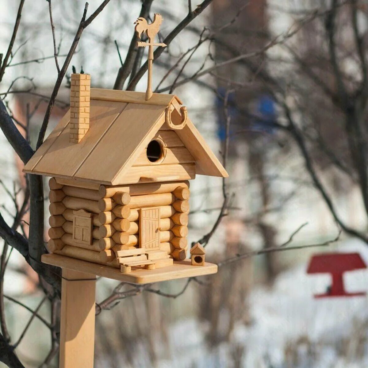 Скворечник. Кормушка для птиц. Деревянный домик для птиц. Красивые кормушки для птиц из дерева. Кормушки из пластилина