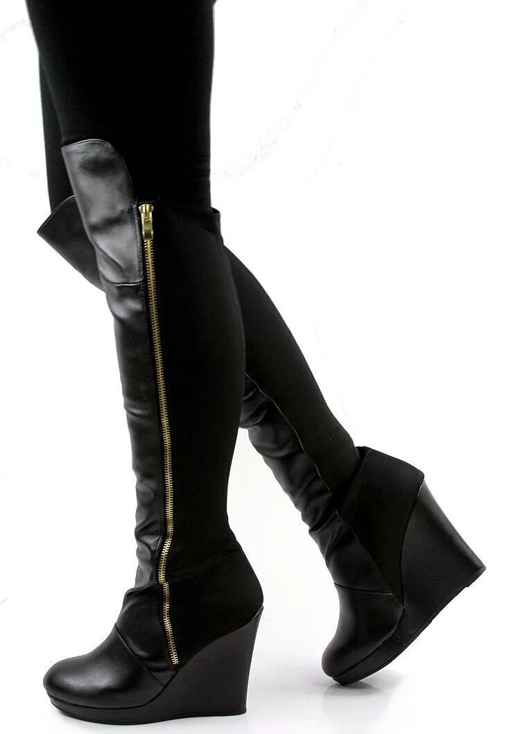 Ботфорты замша. Сапоги ботфорты женские на платформе. Женские замшевые ботфорты на танкетке. Ботфорты на танкетке. Кожаные ботфорты на танкетке.