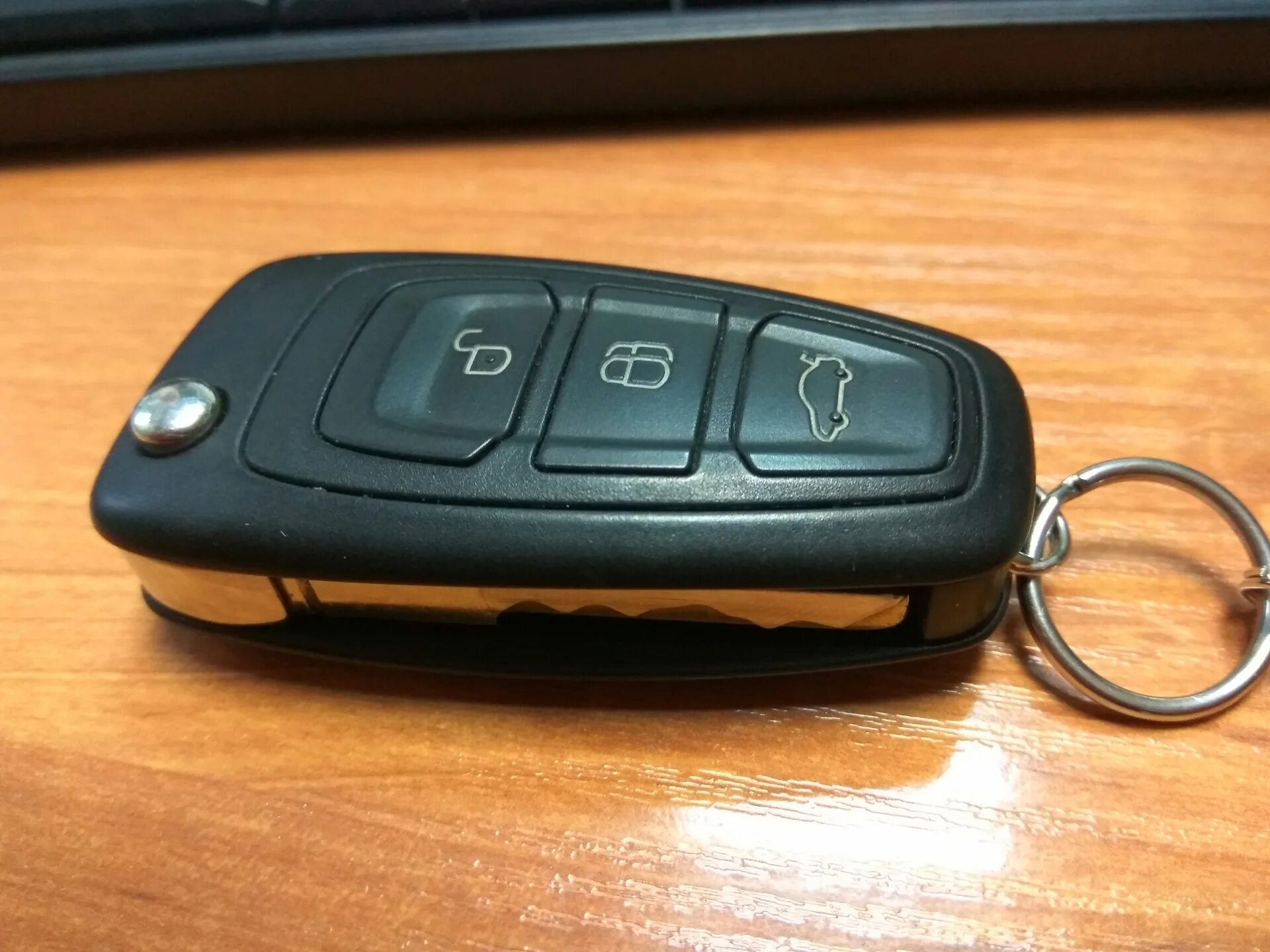 Ключ мондео 4 рестайлинг. Ключ ford mondeo 4. ключ ford mondeo 2013. ключ ford mondeo 2. ключ зажигания форд мондео 4.