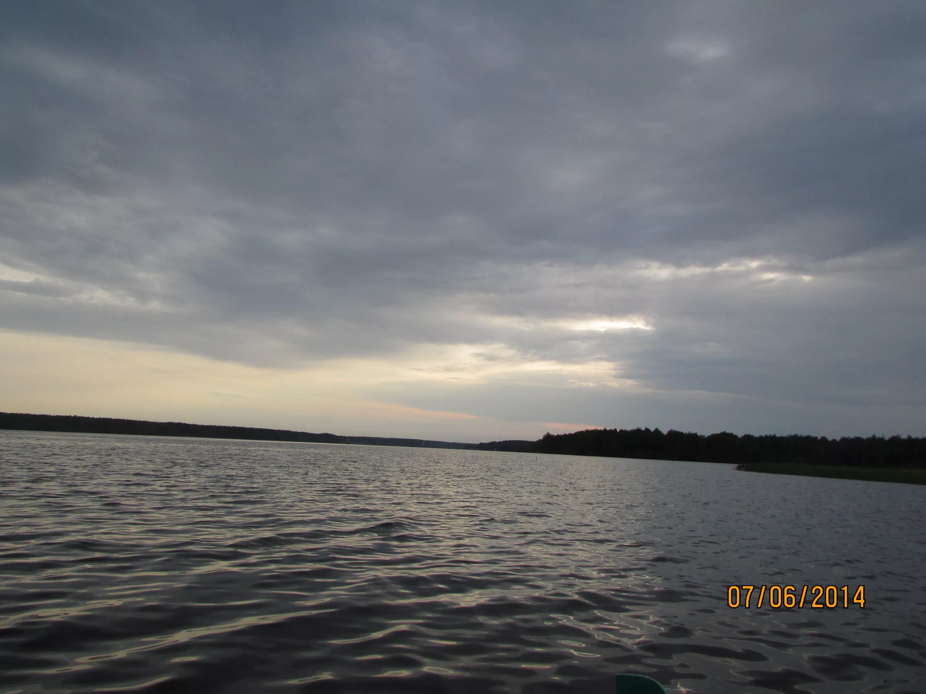 Вода река шексна. Река волга волгоград. Поселок гэс 14 рыбинск. Вода река шексна. Усть шексна.