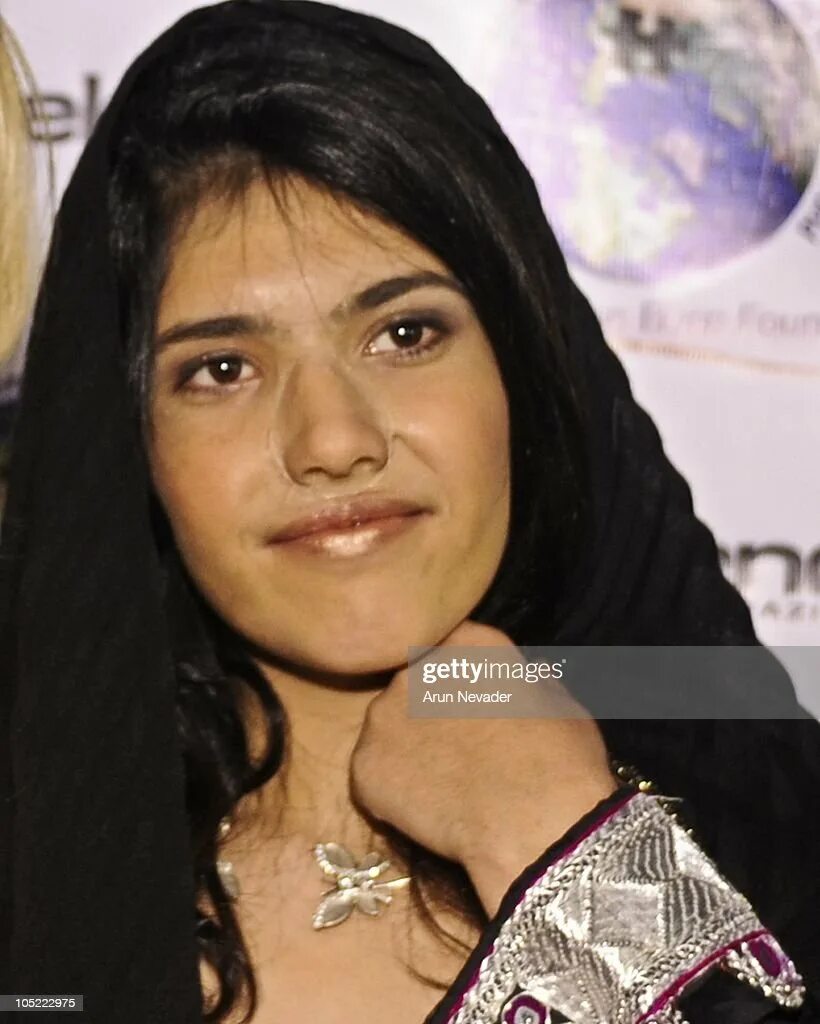 Женщины Афганистана Аиша Биби. Афганистан девушка Биби Аиша. Сколько лет было аише