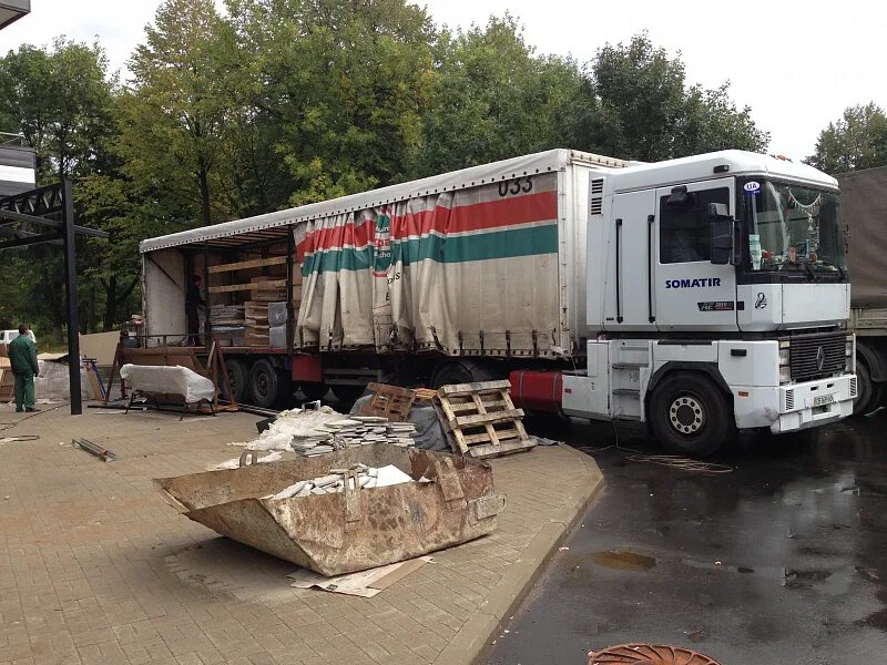 Разгрузка автотранспорта. Сборные грузы. Разгрузка мебели. Перевозка сборных грузов. Разгрузка автотранспорта.