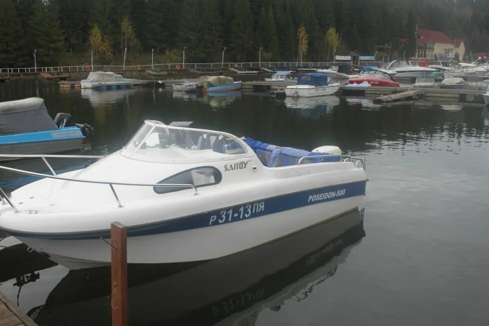 Посейдон 210. Посейдон 500 катер. Evinrude e-Tec 90. Посейдон 500 технические характеристики.