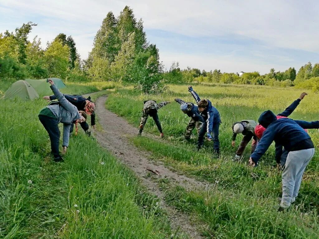 стремление следопыты атрибутика. лагерь навыка skillcamp лебедев. юный следопыт. следопыт фото. уроки следопыта.