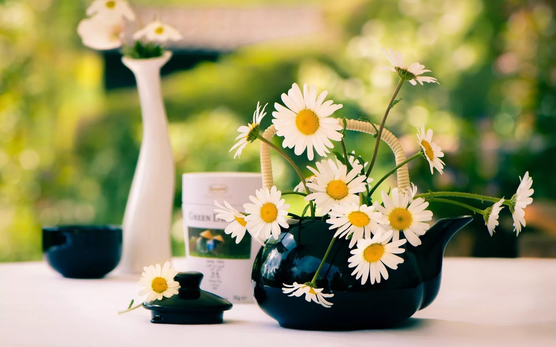 Ромашковое счастье. Ромашка настроения. Доброе солнечное утро. Доброе утро с розами и пожеланиями. Ромашки и кофе.