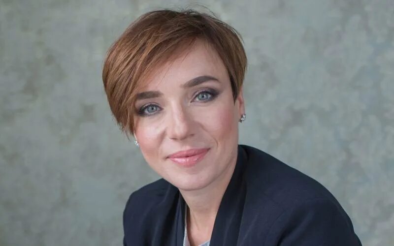 Тутта отзывы. Тутта ларсен. тутта ларсен телеведущая. тутта ларсен стрижка. тутта ларсен дети.