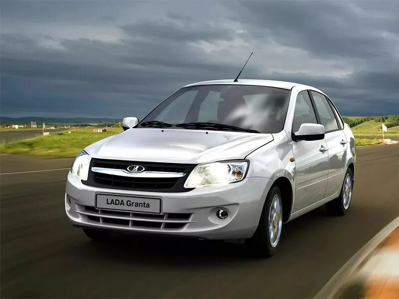 лада гранта. гранта на что обратить внимание. лада гранта спорт драйв актив. Lada granta 2012 салон. гранта 2190 фл.