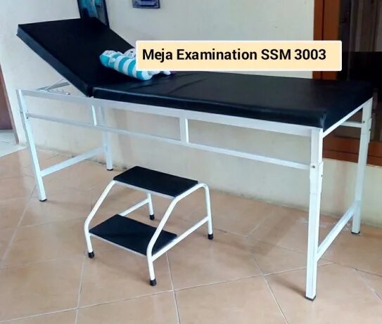 Exam tables. Examy 6 examination table, foldable.