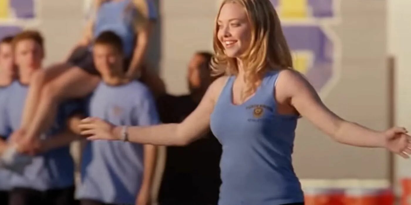 She to catch. Catch gif. catch you gif. meme catch hit. catch them gif.
