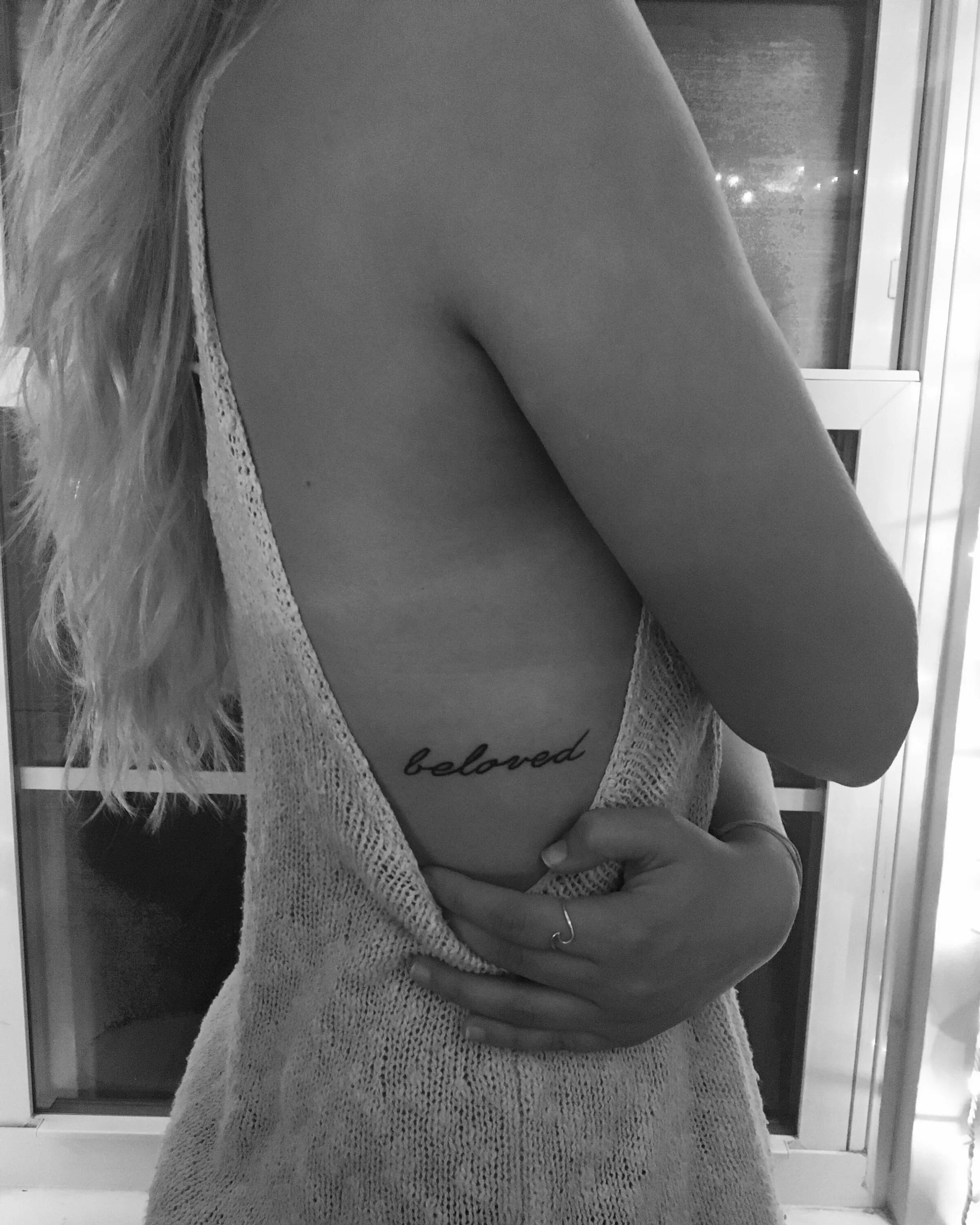 тату на ребрах для девушек. тату на ребрах. тату на ребрах для девушек. тату сбоку на ребрах. тату сбоку на ребрах.