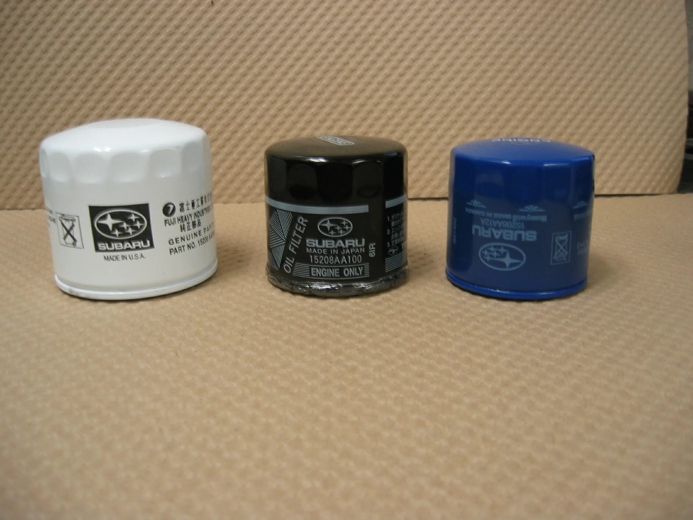 масляный фильтр subaru 15208aa160. оригинальный фильтр субару. 5 2011. оригинальный фильтр субару. 5.