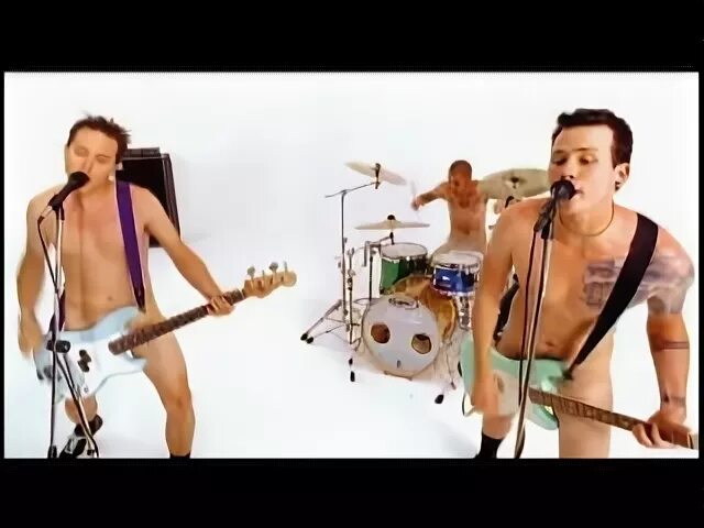 Blink 182 what s my age. Blink 182 репетиция. blink-182 трусы. blink 182 в трусах. кроксы блинк 182.