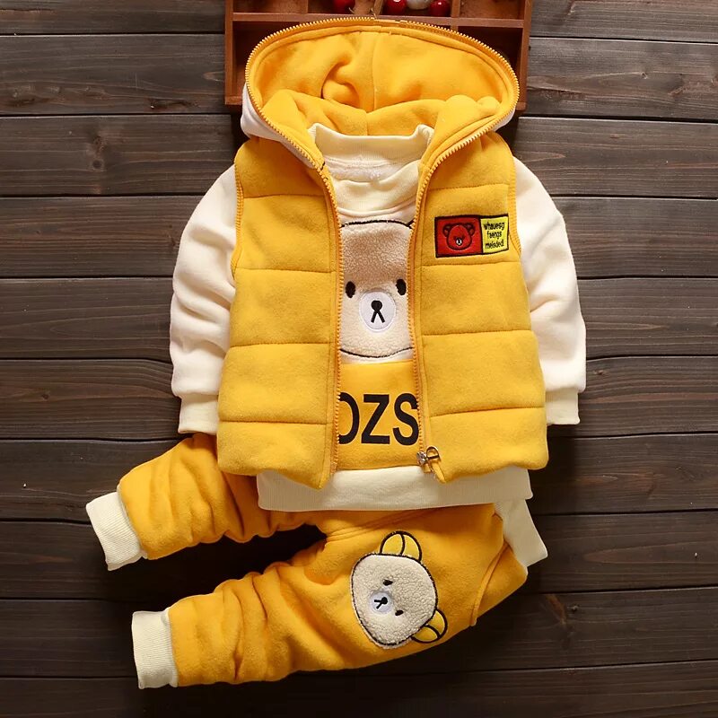 Комплект одежды для девушек на зиму. Луки одежды зима. Комплект одежды на осень. Набор одежды для зимы. Зимние вещи.