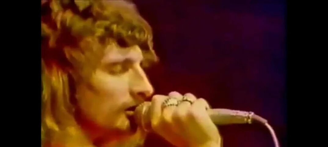 Песни по утрам слушать. Джулай Монинг Uriah Heep. Дэвид Байрон Юрай хип. Группа Uriah Heep Июльское утро. Юрай хип Джулай Монинг 1973.