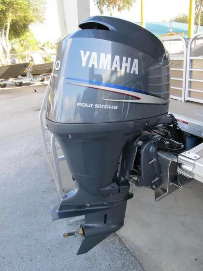 Yamaha f150. Лодочный Yamaha 150. Yamaha four stroke 150. Мотор Yamaha 150.