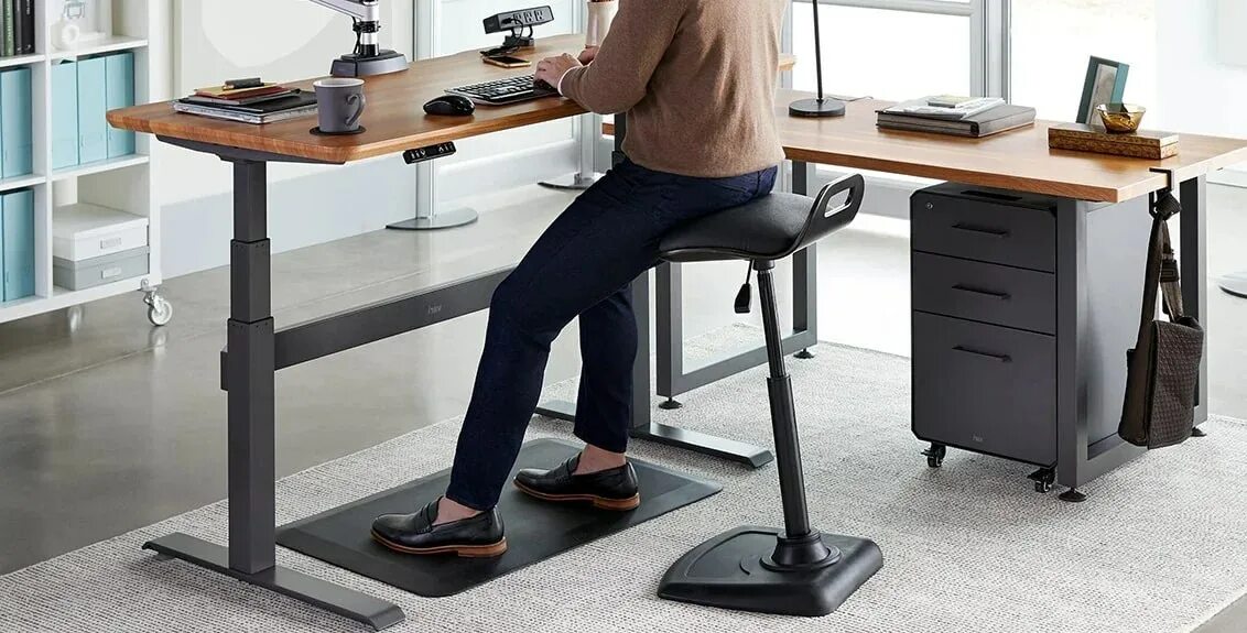 Desk stands. Airlift® 360 sit-Stand Adjustable Ergonomic Active Balance Stool, Black. Пюпитр для офиса. Yamaguchi standing Desk. Офис курси (кресло) 655.