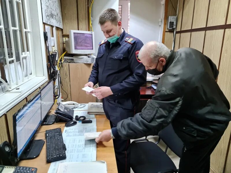 Подразделение изолятора временного содержания. Дежурный ивс. дежурная часть ивс. дежурный изолятора. должность дежурный ивс.