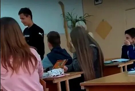 Учителя выгнали из класса