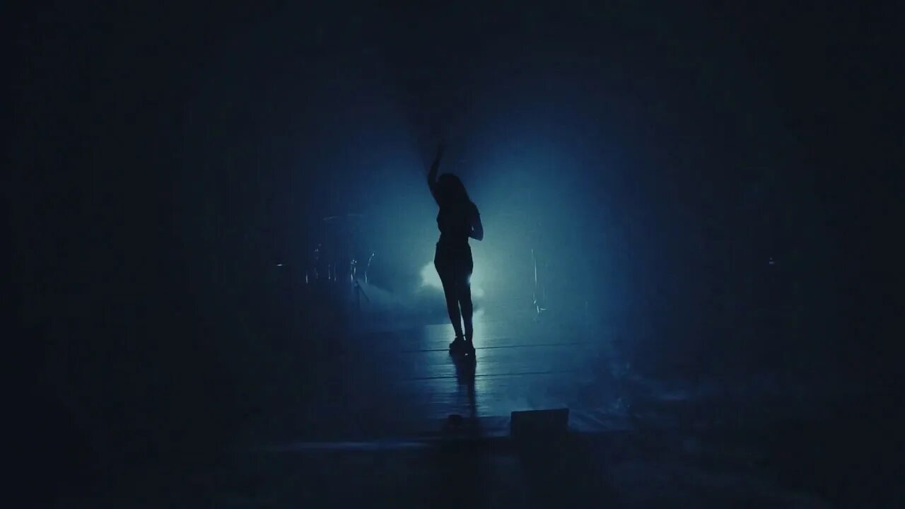 Live is never be the same. Камила кабелло never be the same клип. camila cabello never be the same.