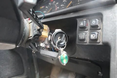 Установить замок зажигания