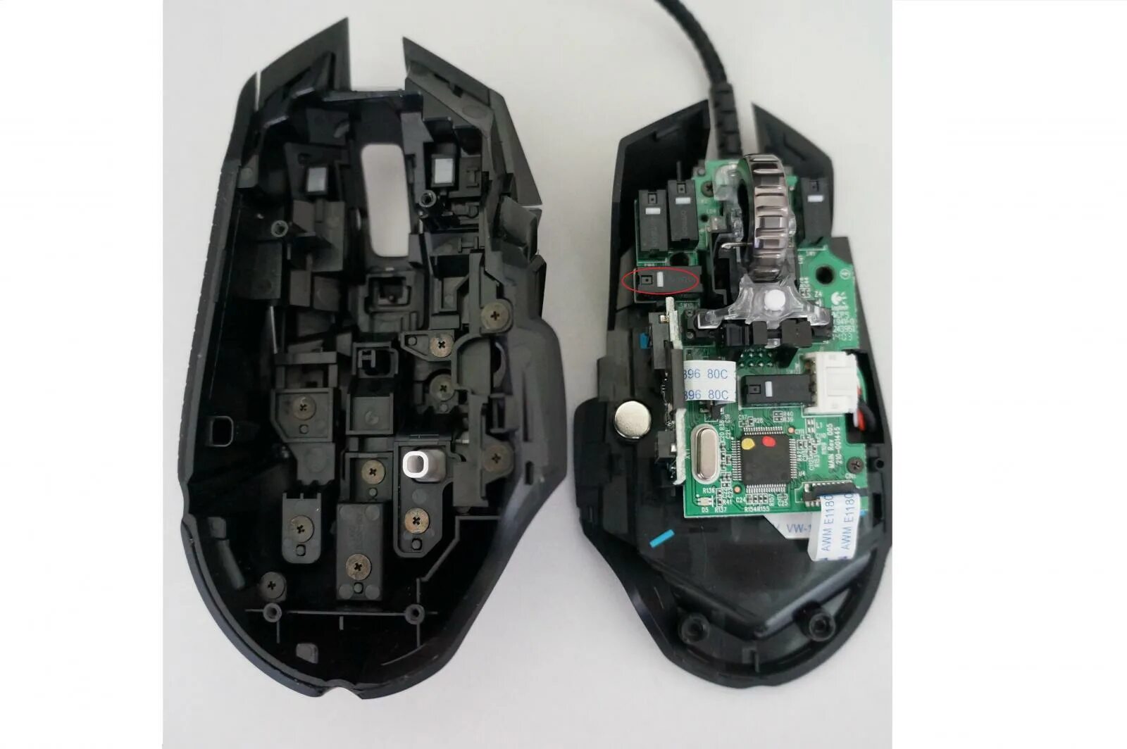 Мышка Logitech g502. Logitech g502 плата. Разобрать мышь Logitech g502. Мышка Logitech g102 плата. Мышь logitech g g502