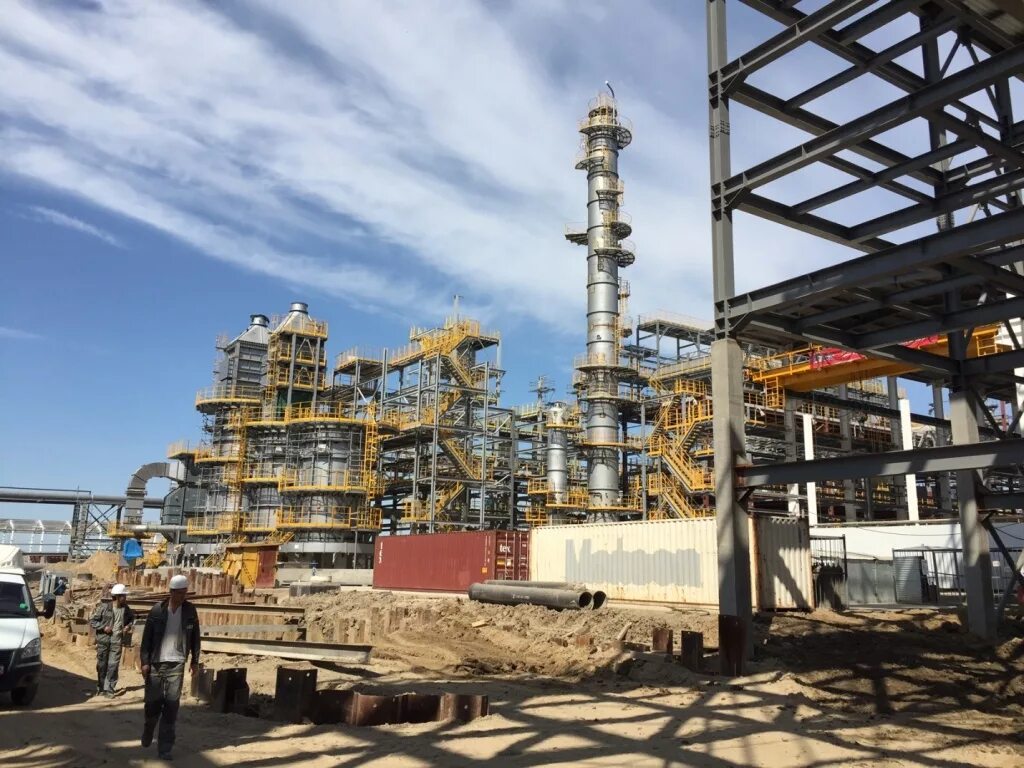атырауский нефтеперерабатывающий завод. атырауский нефтеперерабатывающий завод музей. нпз завод в казахстане. нефтеперерабатывающий сектор казахстана. атырау нефтеперерабатывающий завод.