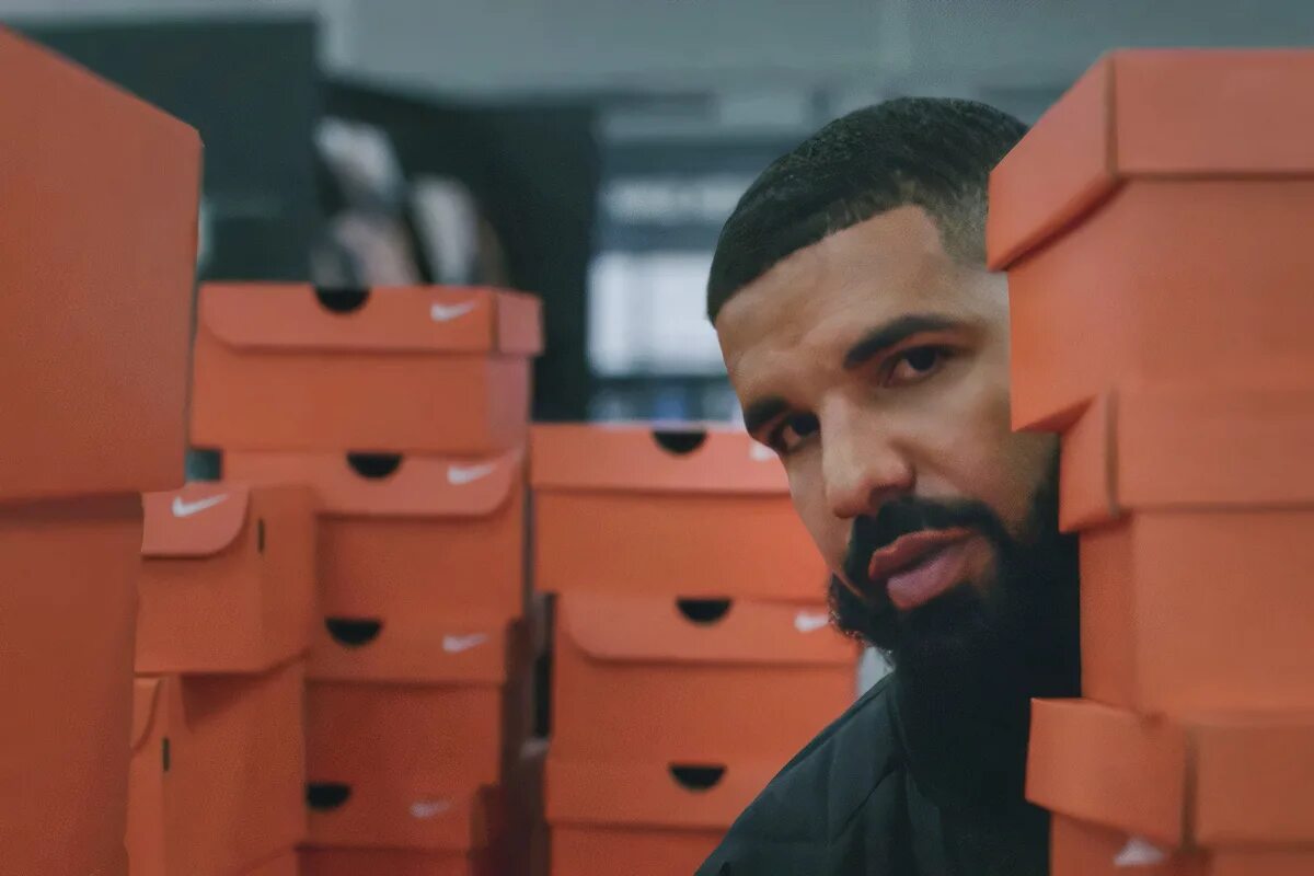 Nike drake nocta футболка. Nike drake. Nike x drake nocta. Дрейк nocta. Nike drake.