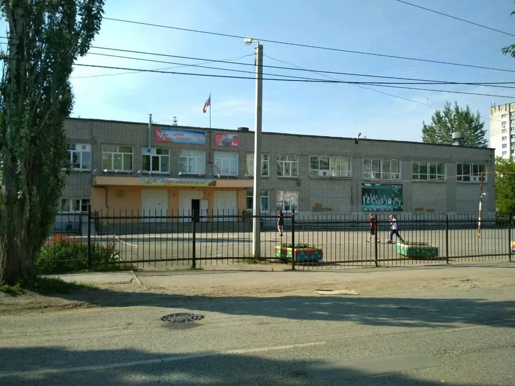Школа 82 Пермь. Суздальская 1 Пермь школа 82. Пермь школа 82 Суздальская.