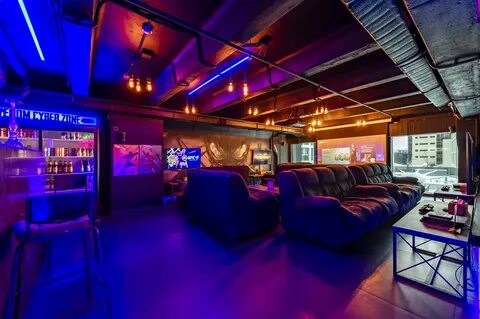 Cyber lounge