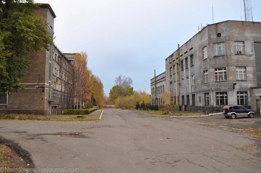 Верхняя колония Новокузнецк КМК. Верхняя колония Новокузнецк заброшка. Нижняя колония Новокузнецк. Верхняя колония Новокузнецк фонтан.