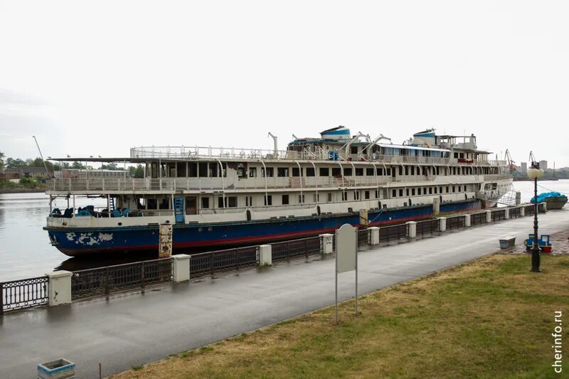 Теплоход дон. Теплоход разбор. Теплоход разбор. Теплоход мулланур вахитов фото. Теплоход композитор алябьев омск.