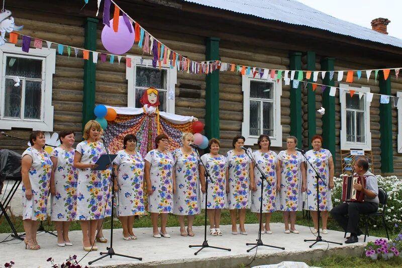 Село Преображенское Южский район Ивановская область. Праздник в деревне. Украшение площадки для проведения дня села. Украшения на день села. Смешная сельская сценка