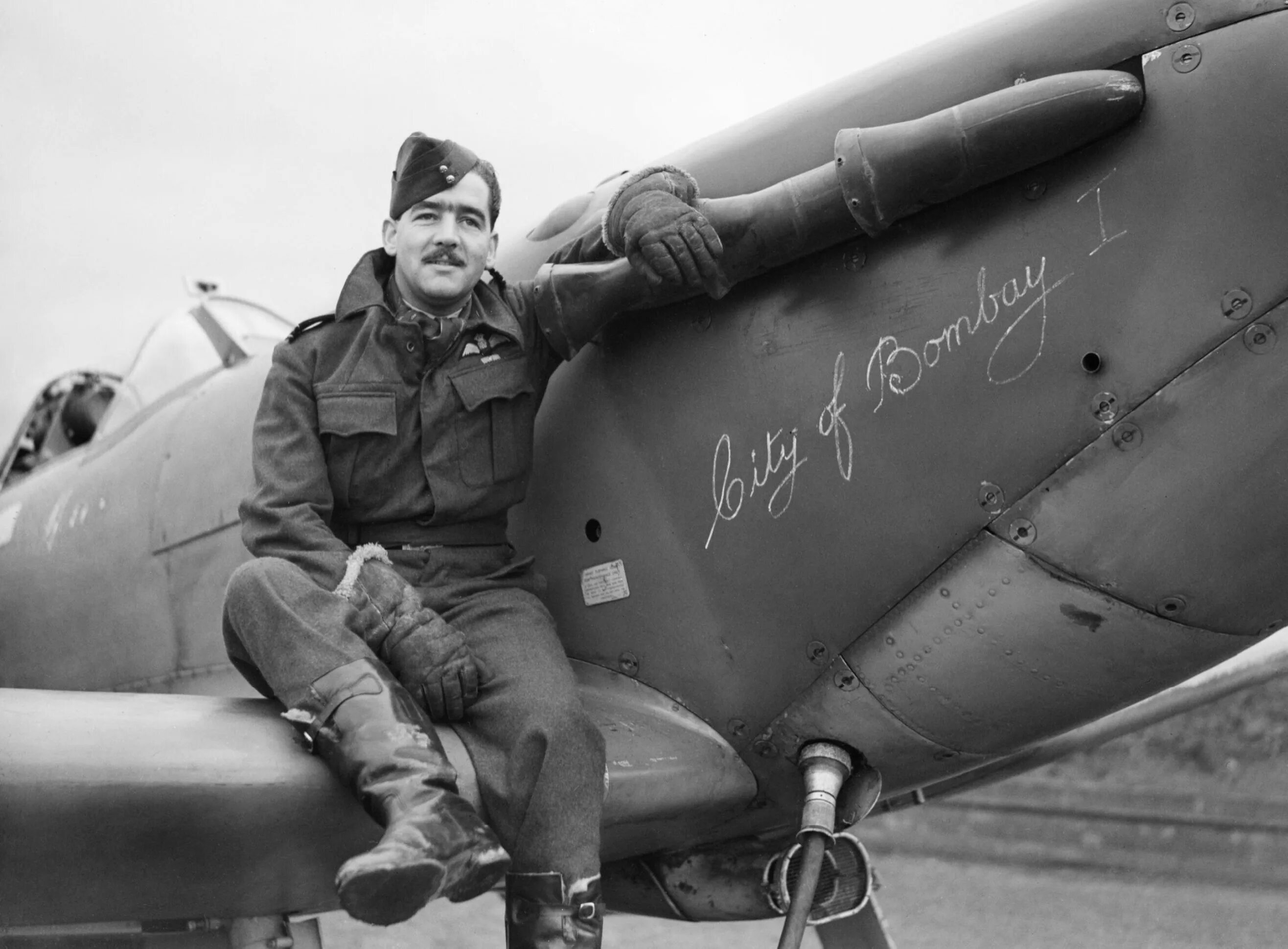 Фотографии вб. Летчики Люфтваффе второй мировой войны. Пилоты Люфтваффе 1941 1945. Spitfire MK.vb. Немецкие летчики второй мировой войны.