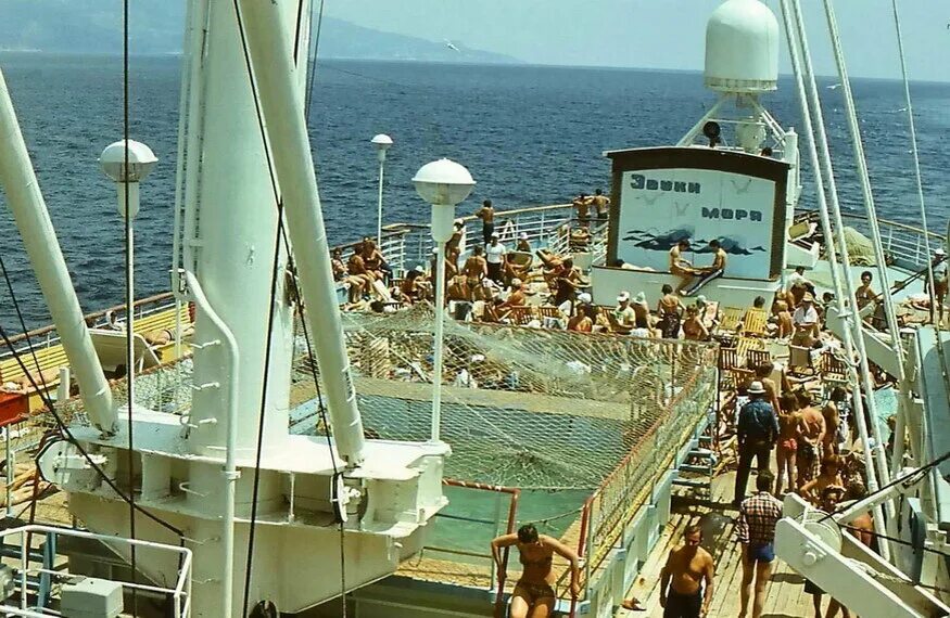 Адмирал нахимов корабль крушение фото The Andrea Doria Shipwreck Diving Disasters YouTube