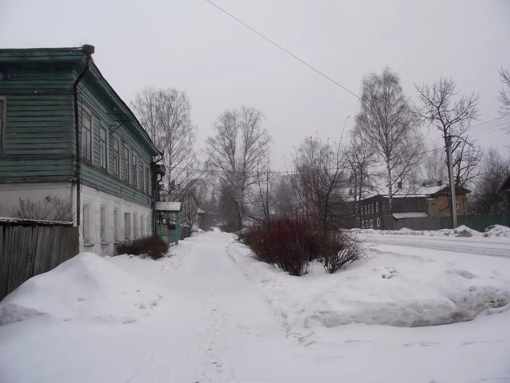 Прогноз погоды устюжна на 10 дней. Устюжна Вологодской области. Улица Ленина Устюжна. Устюжна Ленина 58. Устюжна площадь.