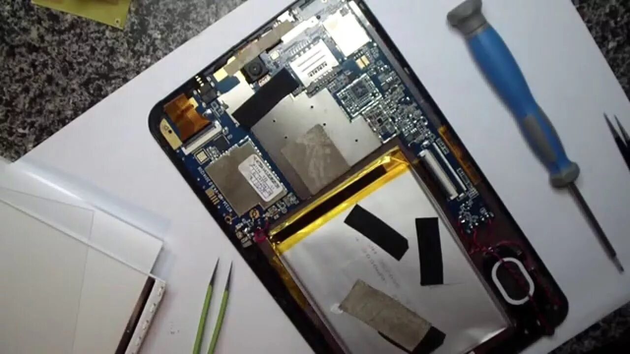 Digma разборка. Планшет digma optima 7.77 3g. планшет digma optima 7504m 3g. digma optima 7 перепайка памяти. digma optima 7&#039;5 3g дисплейный модуль со стеклом.