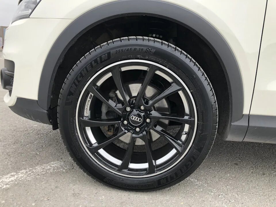 255/45 R19. 235.45/R19 колёса Pajero Sport. Шины 255/50 r19 Audi. 235 50 18 На кроссовер. 255 45 19 лето