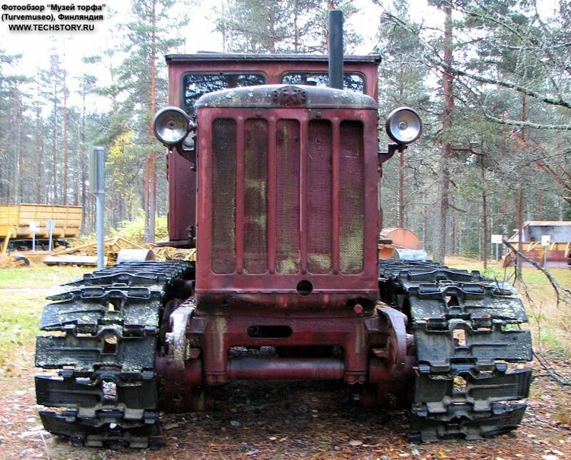 Трелёвочник ДТ 75. ДТ-75 трактор гусеничный. Гусеница трактора ДТ-75. Трактор ДТ 55 болотный.