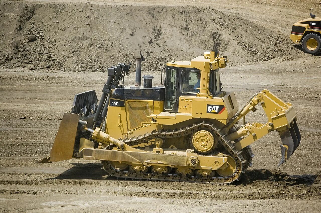 Бульдозер Cat d9. Катерпиллер d9r. Катерпиллер д9р бульдозер. Бульдозер Катерпиллер d9r. Поворотные бульдозеры