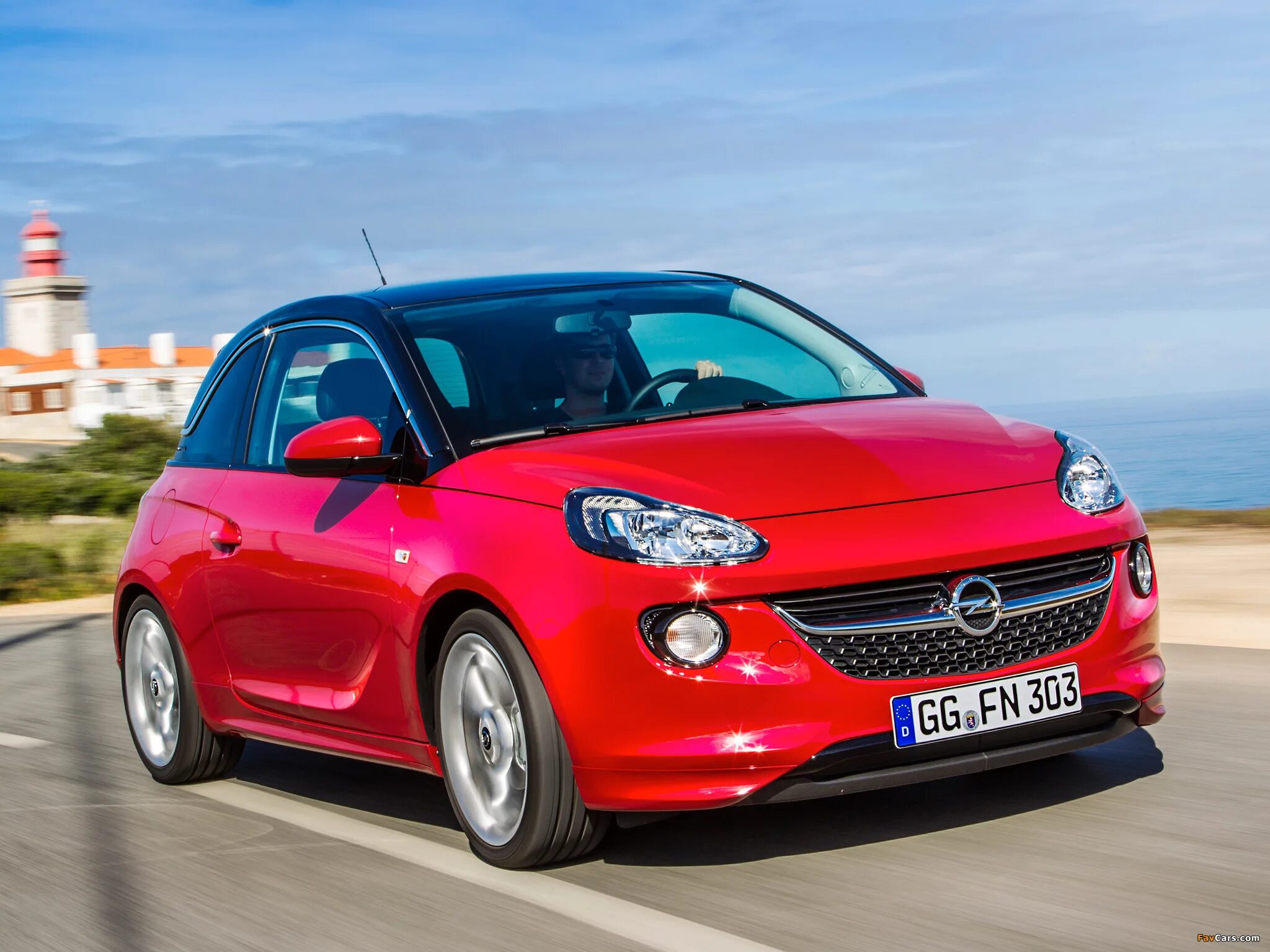 Недорогие хэтчбеки. Opel Adam. Opel Adam Slam.