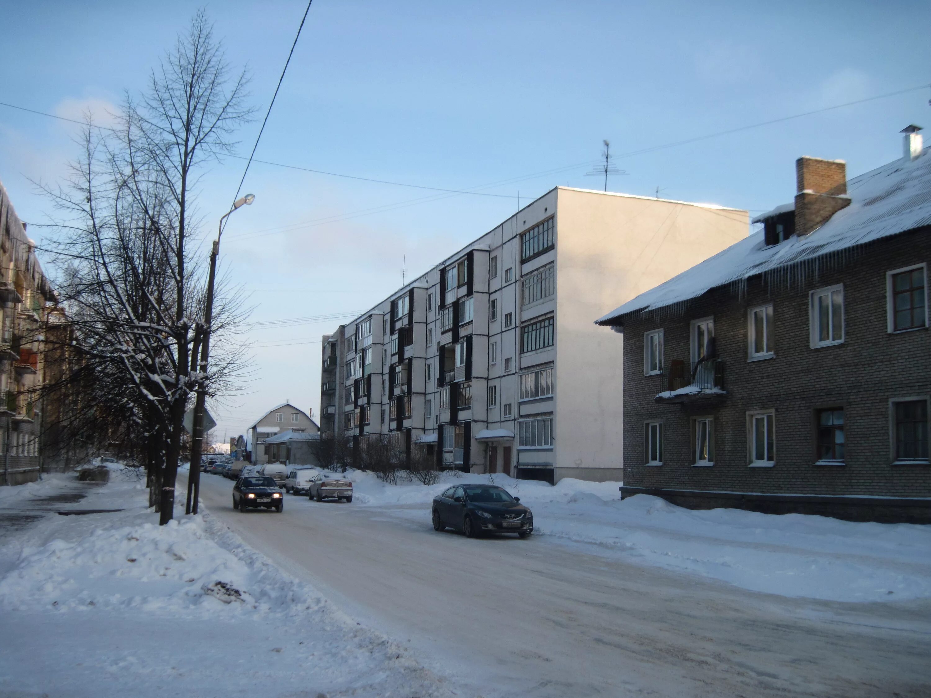 Купить квартиру старый кировск. Кировск Ленинградская область ул.Советская 30. Новая улица 30 Кировск Ленинградская область. Советская 15 Кировск лен обл. Советская 15 Кировск.