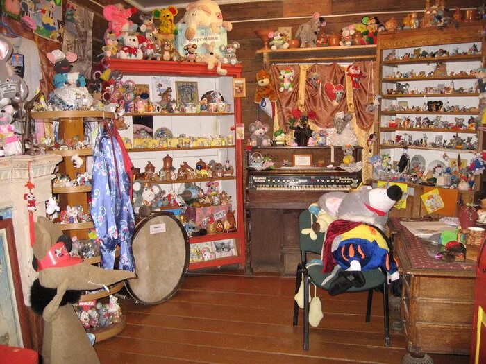 чулипки. мышкин аптека 42. мышкин магазин. мышкин музей мыши. ярмарка в мышкине.