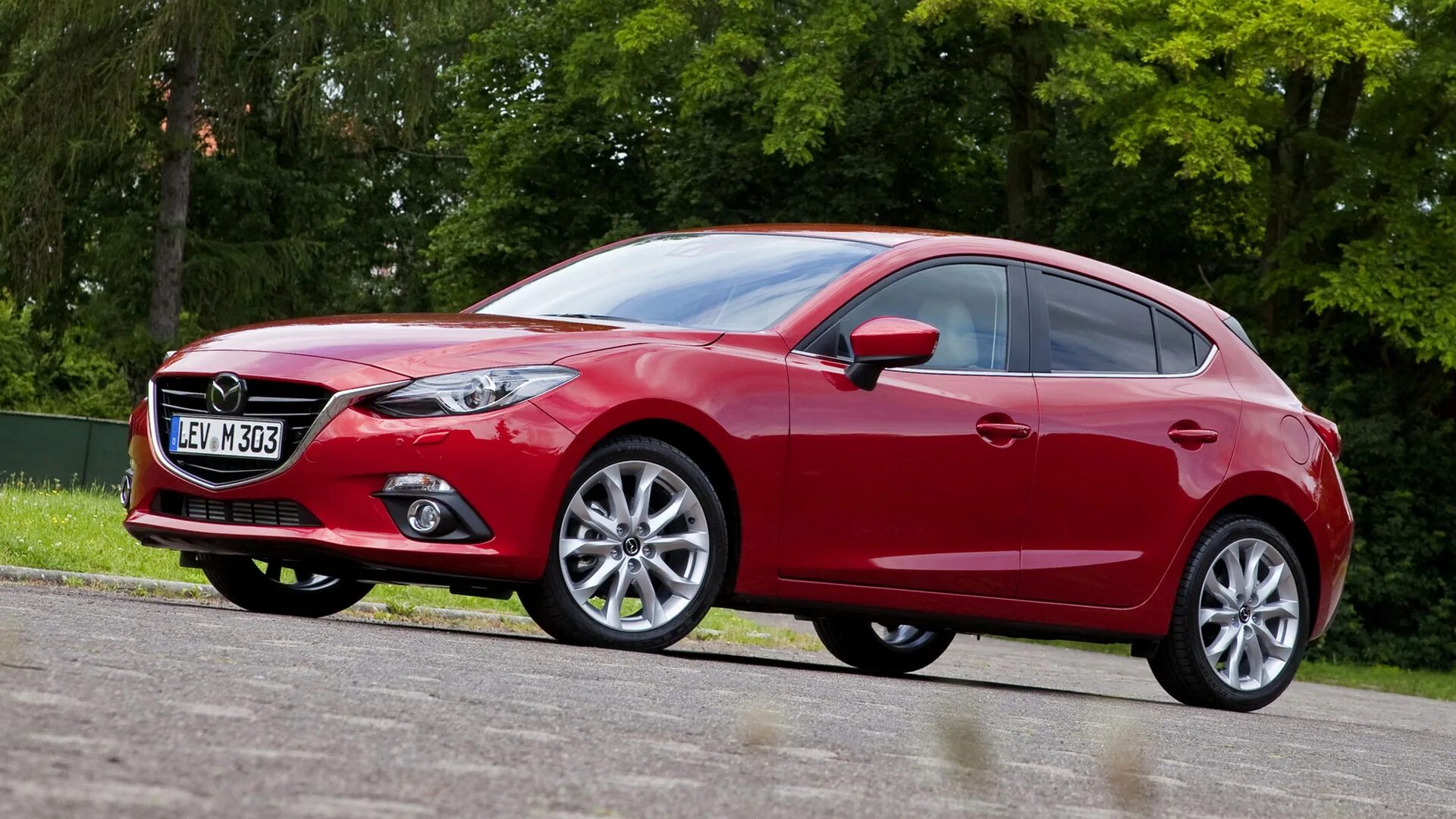 Mazda 3 2013. Mazda 3 Hatchback. Мазда Аксела 2021. Мазда 3 BM хэтчбек 2013-. Mazda plus