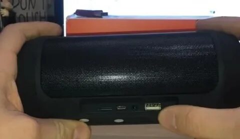 Как включить jbl charge
