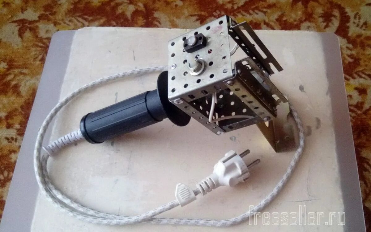 Изготовление паяльника для пластика своими руками